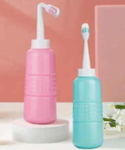 Baby Showers Peri Bottle for Postpartum Essentials Feminine Care MomWasher for Perineal Recovery Cleansing After Birth 500ML