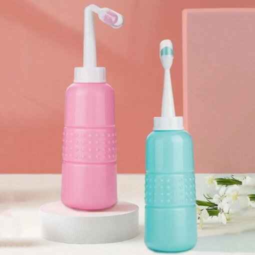 Baby Showers Peri Bottle for Postpartum Essentials Feminine Care MomWasher for Perineal Recovery Cleansing After Birth 500ML