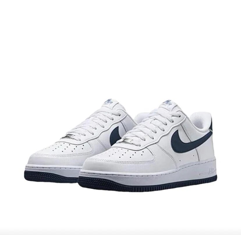 Nike Air Force 1 07 Men and Women Casual Sneakers Af 1 Sports Retro Skateboarding Shoes Black and White Nike Air Force 1 07 Men and Women Casual Sneakers Af 1 Sports Retro Skateboarding Shoes Black and White