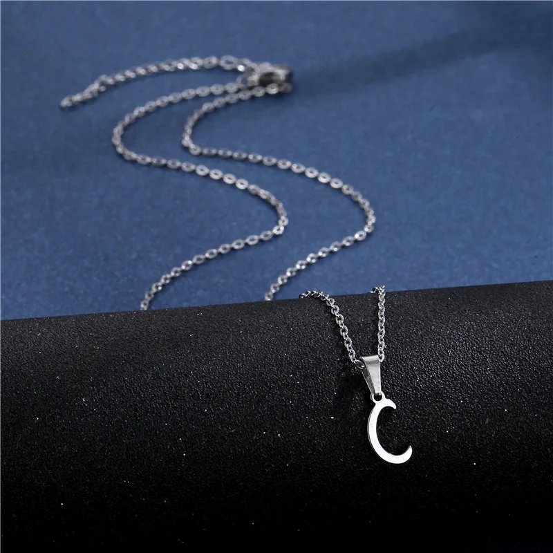 Fashion Initial Letter Pendant Necklace for Women Simple Stainless Steel Letter Glossy Clavicle Chain Choker Necklaces Jewelry Fashion Initial Letter Pendant Necklace for Women Simple Stainless Steel Letter Glossy Clavicle Chain Choker Necklaces Jewelry