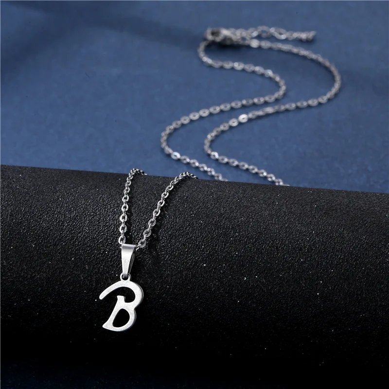 Fashion Initial Letter Pendant Necklace for Women Simple Stainless Steel Letter Glossy Clavicle Chain Choker Necklaces Jewelry Fashion Initial Letter Pendant Necklace for Women Simple Stainless Steel Letter Glossy Clavicle Chain Choker Necklaces Jewelry