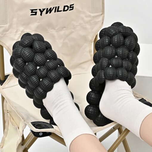Women Summer Slippers Funny Bubbles Balls Soft EVA Couple Young Massage Slipper Female Home Street Shoes Ladies Fashion Slides