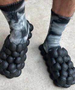 2024 Summer New Bubble Slippers Man Toe-covered Massage Sandals Creative Peanut Shoes Herringbone Slippers Beach Flip Flops