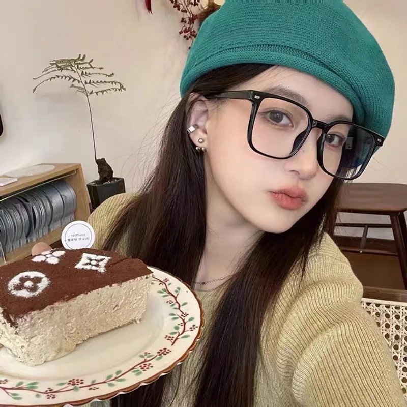 Fashion Classic Anti Blue Light Large Square Glasses Black Transparent Frame Men Women Computer Eye Protection Plain Spectacles