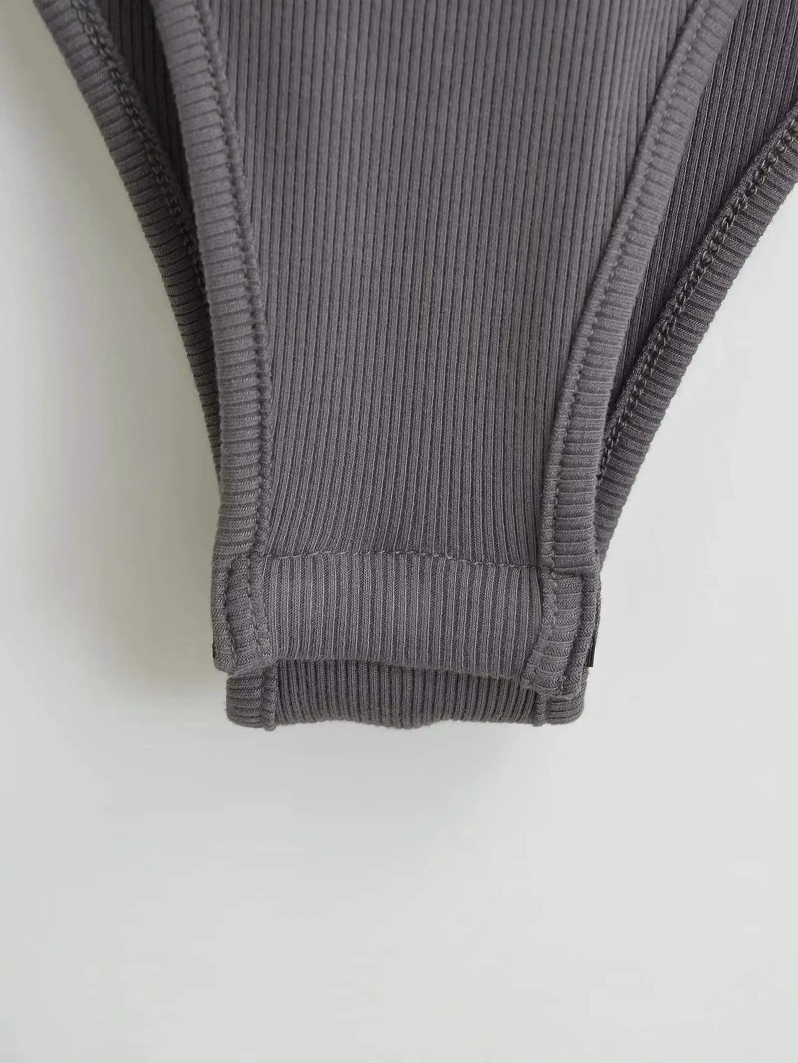 Summer Short Sleeve V-neck Rib Knitted Bodysuits Women Elastic Slim Black White Top Jumpsuits