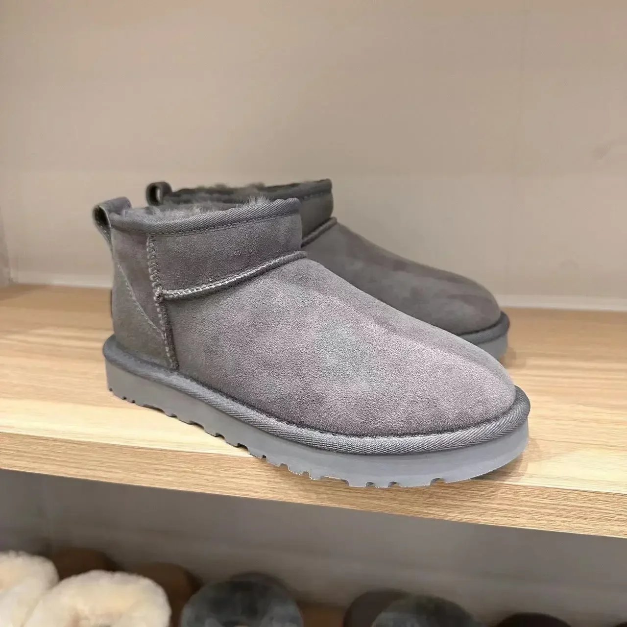 2024 New Classic Thickened Fluff Women's Snow Boots, Fashionable and Warming Winter Ankle Shoes for Ladies 2024 New Classic Thickened Fluff Women's Snow Boots, Fashionable and Warming Winter Ankle Shoes for Ladies