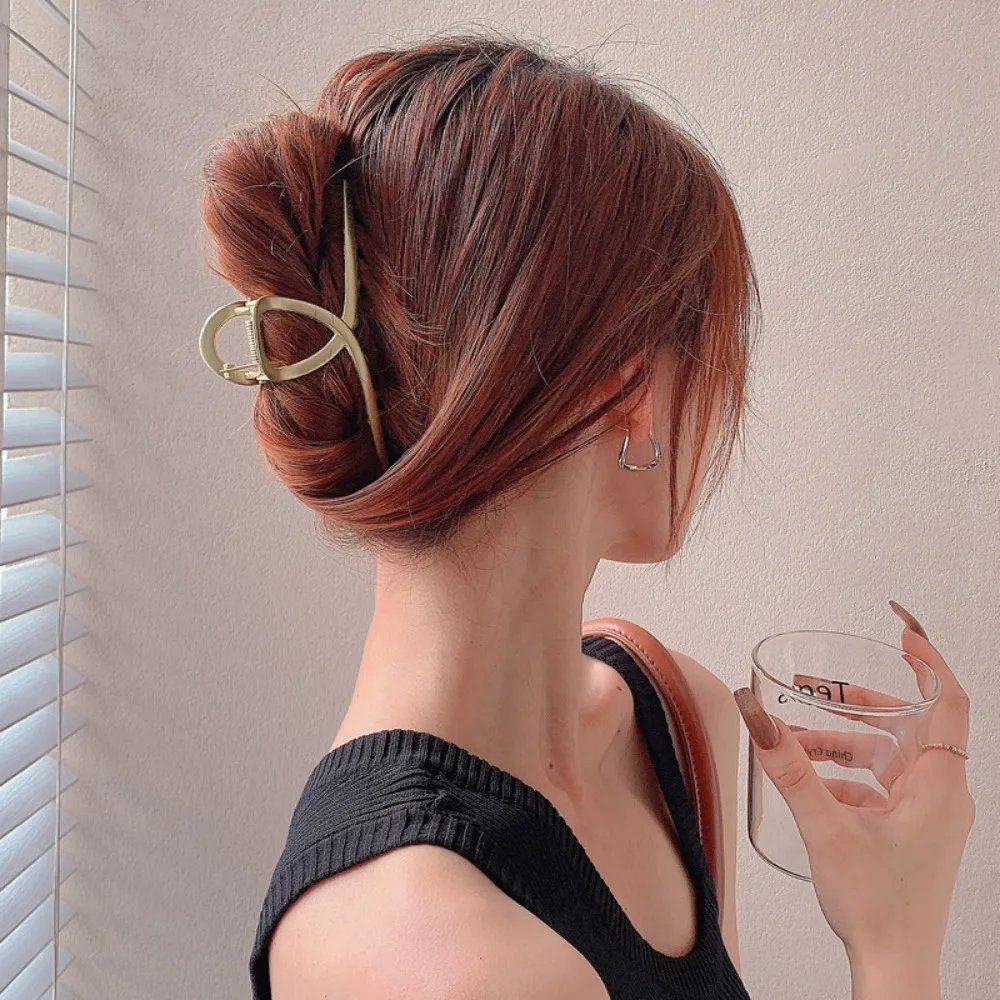 Gold Color Hollow Geometric Hair Clips Metal Hair Claw Cross Hairclip Headband Hairpin Hair Crab Women Hair Fashion Accessories Gold Color Hollow Geometric Hair Clips Metal Hair Claw Cross Hairclip Headband Hairpin Hair Crab Women Hair Fashion Accessories