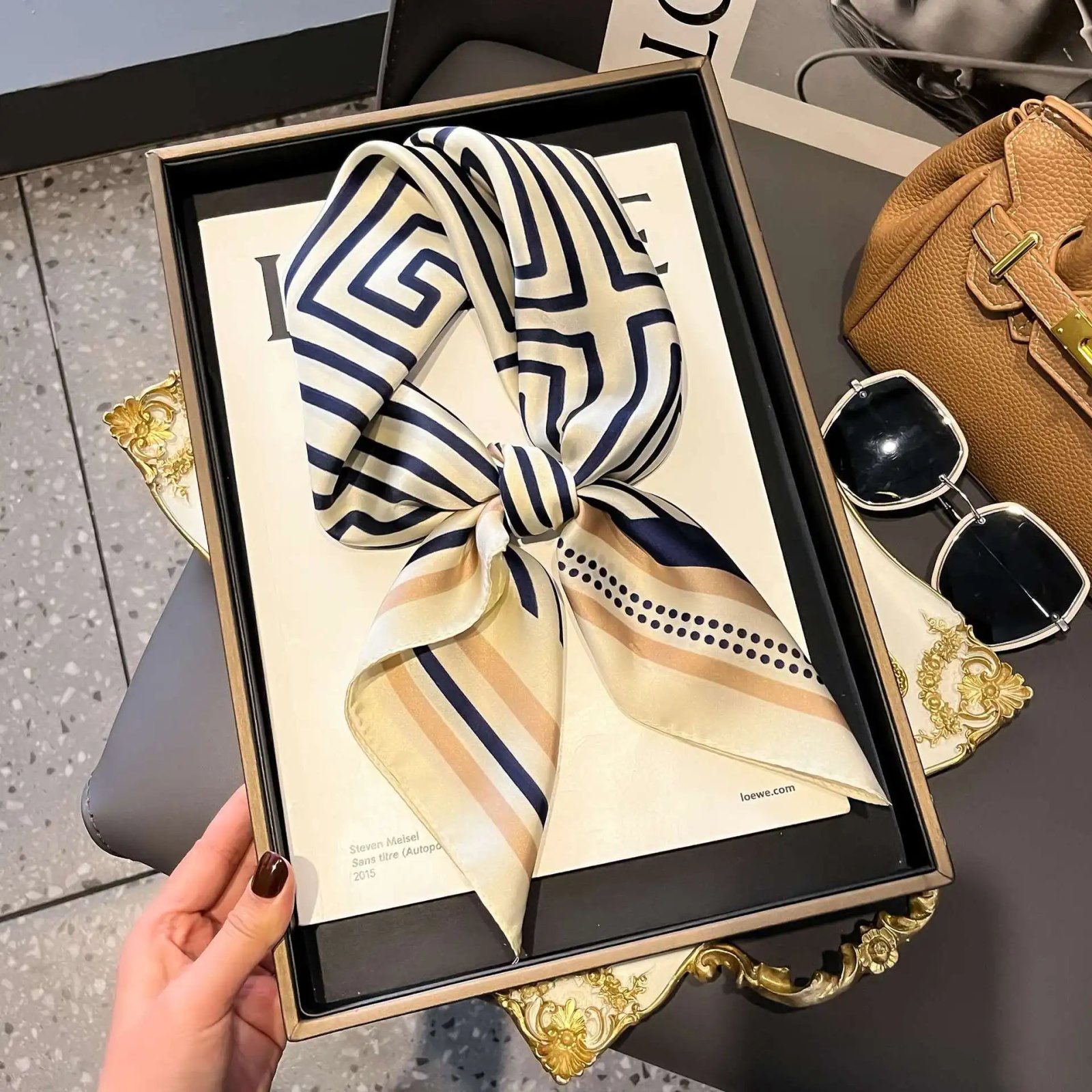 Fashion Luxury Brand 70cm Silk Square Scarf Women Satin Neck Tie Female Hair Bandana Headkerchief Shawl Wrap Hijab Echarpe Fashion Luxury Brand 70cm Silk Square Scarf Women Satin Neck Tie Female Hair Bandana Headkerchief Shawl Wrap Hijab Echarpe