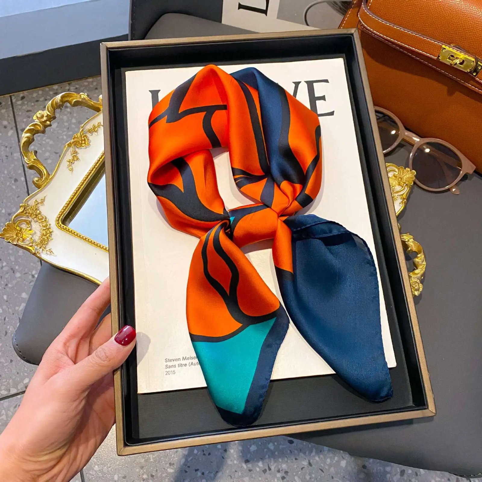 Fashion Luxury Brand 70cm Silk Square Scarf Women Satin Neck Tie Female Hair Bandana Headkerchief Shawl Wrap Hijab Echarpe Fashion Luxury Brand 70cm Silk Square Scarf Women Satin Neck Tie Female Hair Bandana Headkerchief Shawl Wrap Hijab Echarpe