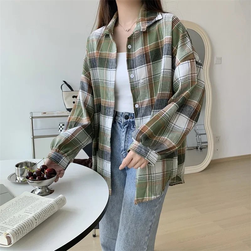 Plaid Shirt Women Autumn Long Sleeve Top Female Vintage Fashion Single Breasted Blouse Ladies Preppy Style Loose Check Shirts Plaid Shirt Women Autumn Long Sleeve Top Female Vintage Fashion Single Breasted Blouse Ladies Preppy Style Loose Check Shirts
