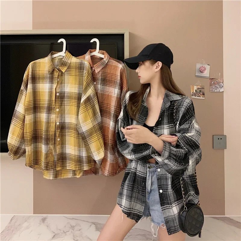 Plaid Shirt Women Autumn Long Sleeve Top Female Vintage Fashion Single Breasted Blouse Ladies Preppy Style Loose Check Shirts Plaid Shirt Women Autumn Long Sleeve Top Female Vintage Fashion Single Breasted Blouse Ladies Preppy Style Loose Check Shirts