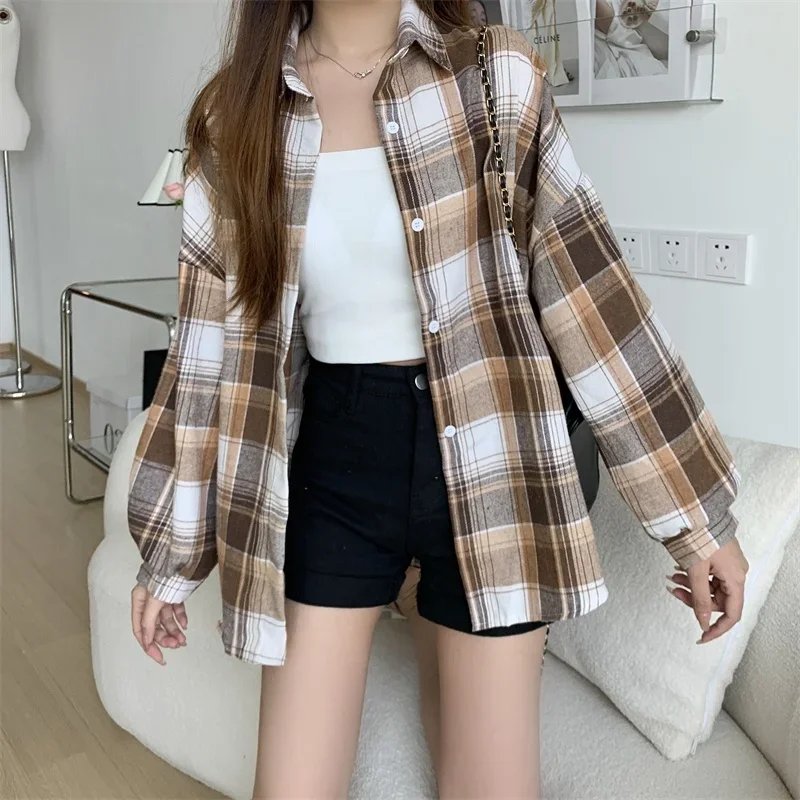 Plaid Shirt Women Autumn Long Sleeve Top Female Vintage Fashion Single Breasted Blouse Ladies Preppy Style Loose Check Shirts Plaid Shirt Women Autumn Long Sleeve Top Female Vintage Fashion Single Breasted Blouse Ladies Preppy Style Loose Check Shirts