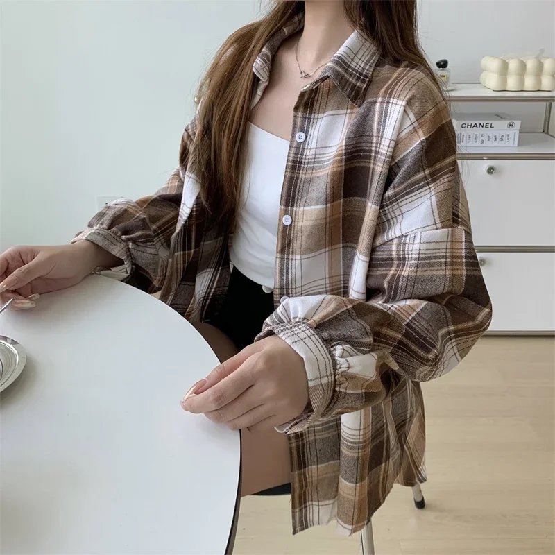 Plaid Shirt Women Autumn Long Sleeve Top Female Vintage Fashion Single Breasted Blouse Ladies Preppy Style Loose Check Shirts Plaid Shirt Women Autumn Long Sleeve Top Female Vintage Fashion Single Breasted Blouse Ladies Preppy Style Loose Check Shirts