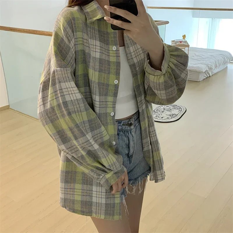 Plaid Shirt Women Autumn Long Sleeve Top Female Vintage Fashion Single Breasted Blouse Ladies Preppy Style Loose Check Shirts Plaid Shirt Women Autumn Long Sleeve Top Female Vintage Fashion Single Breasted Blouse Ladies Preppy Style Loose Check Shirts