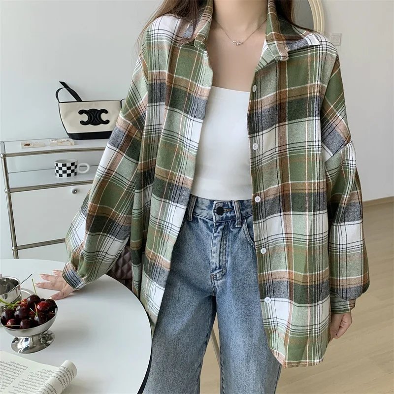 Plaid Shirt Women Autumn Long Sleeve Top Female Vintage Fashion Single Breasted Blouse Ladies Preppy Style Loose Check Shirts Plaid Shirt Women Autumn Long Sleeve Top Female Vintage Fashion Single Breasted Blouse Ladies Preppy Style Loose Check Shirts
