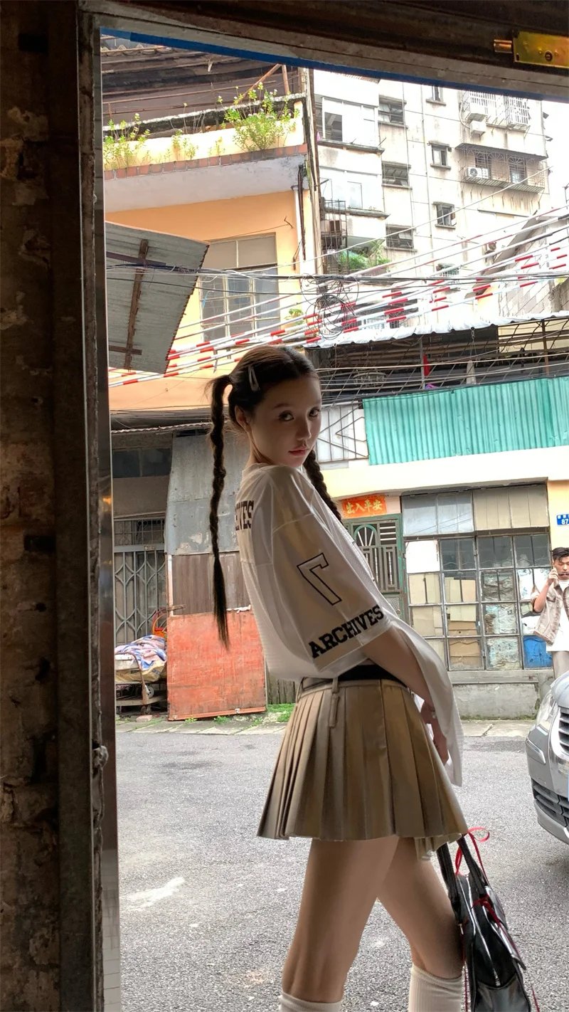 ADAgirl Y2k Sports Women's Oversize T-shirts Hip Hop Number Graphic Short Sleeve Tops Silvery Quick Drying Casual Basketball Tee