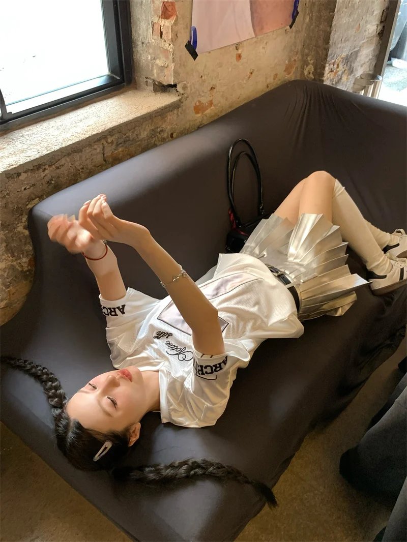 ADAgirl Y2k Sports Women's Oversize T-shirts Hip Hop Number Graphic Short Sleeve Tops Silvery Quick Drying Casual Basketball Tee