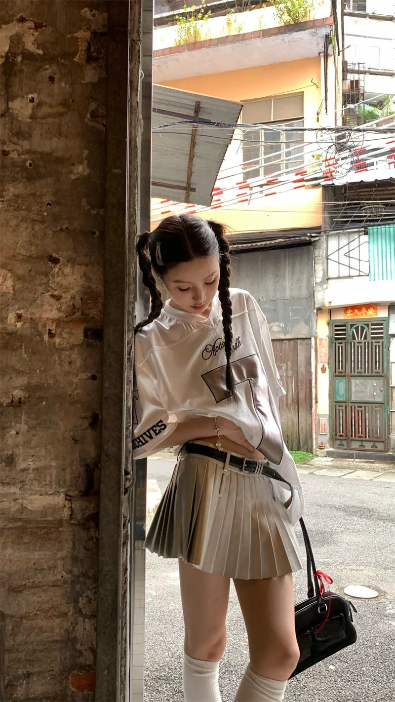 ADAgirl Y2k Sports Women's Oversize T-shirts Hip Hop Number Graphic Short Sleeve Tops Silvery Quick Drying Casual Basketball Tee