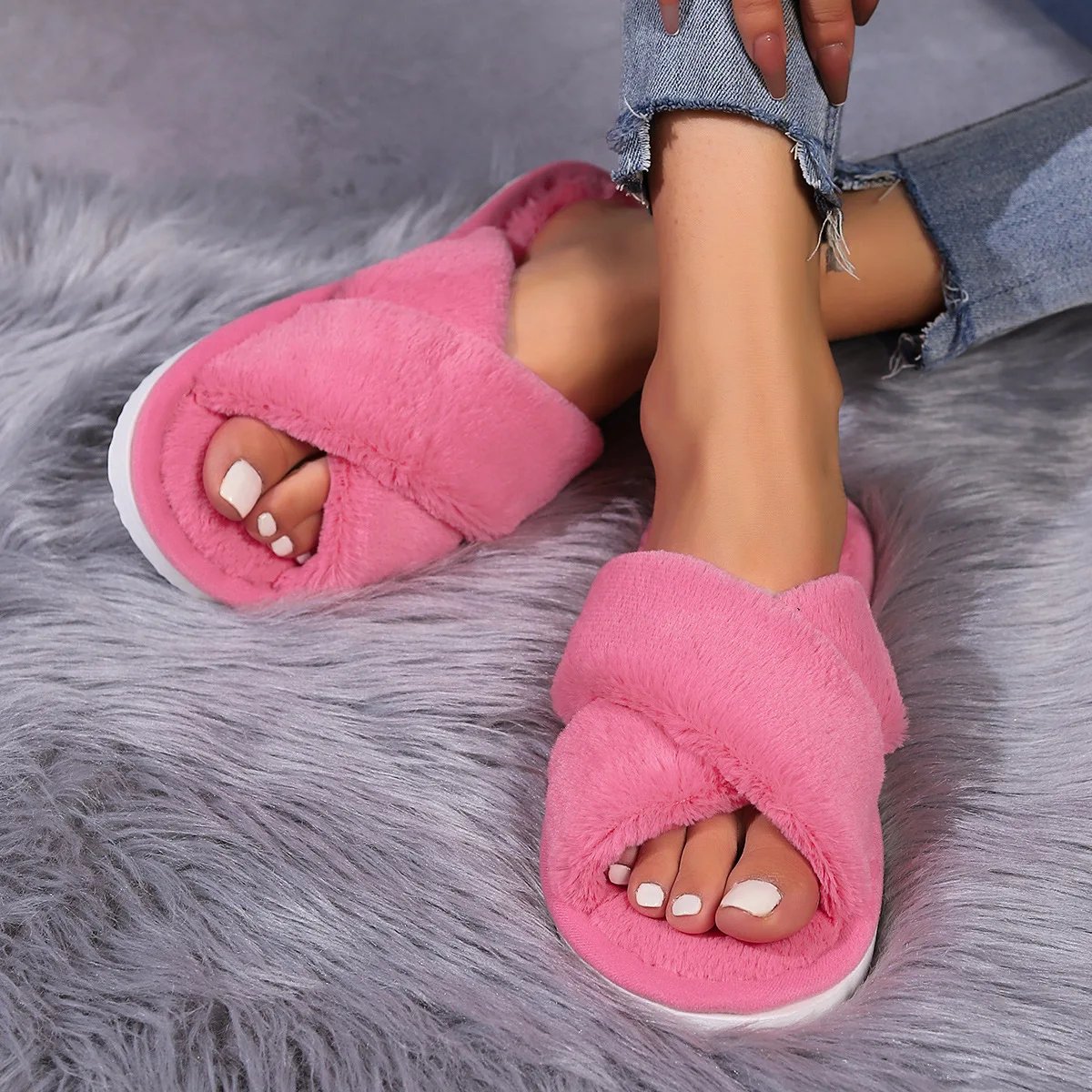 Fashion Cross Strap Fluffy Slippers Women 2024 Winter Warm Fur Home Slippers Woman Comfortable Soft Sole Non Slip Indoor Shoes