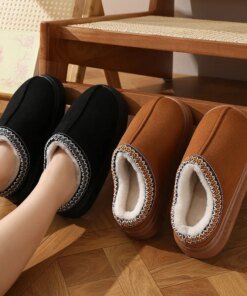 New Fluffy Slippers Women House Flats Fashion Plush Winter Designer Shoes Ladies Home Elegant Casual Footwear Large Size 31