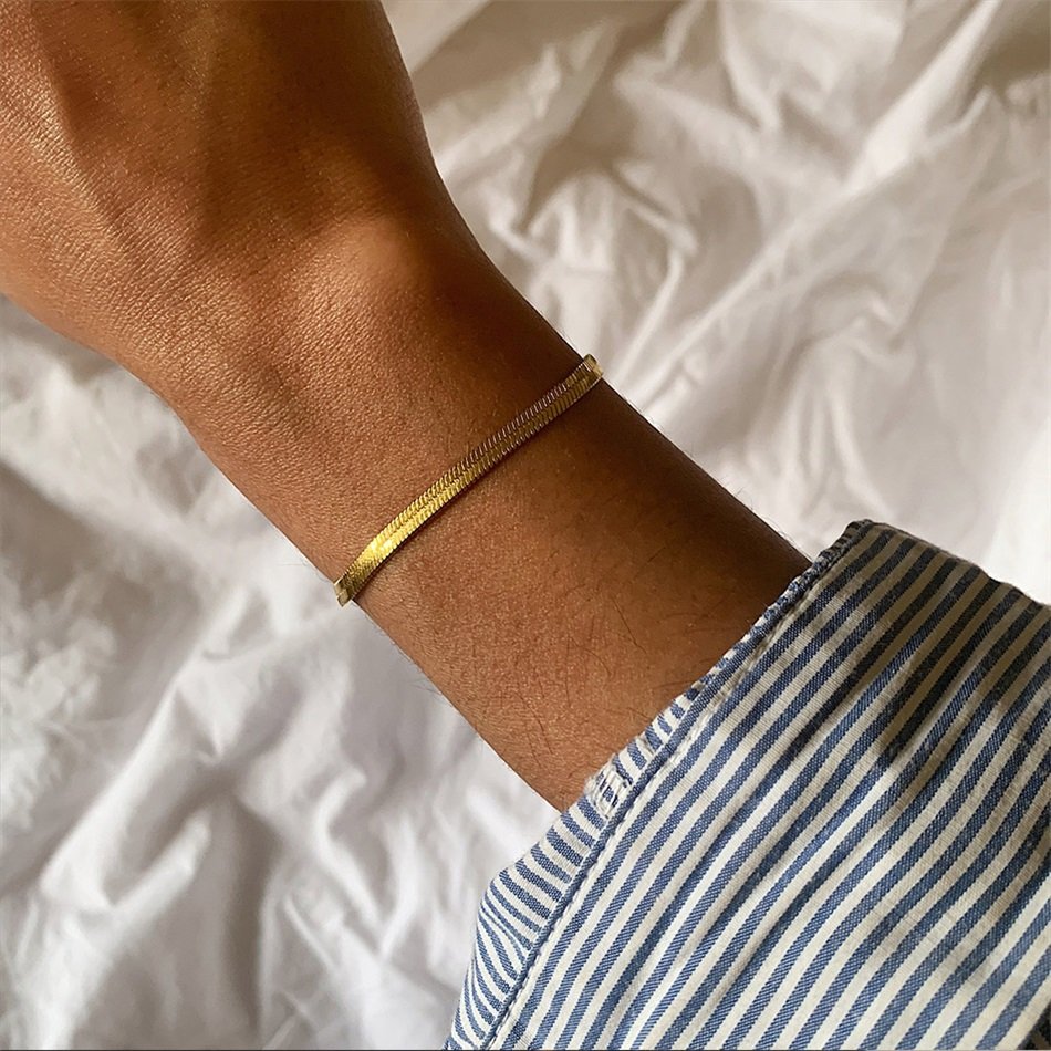 Gold Color Bracelet Stainless Steel Twist Cuban Chain Bracelet for Women Chain Bracelet Jewelry Gifts Wholesale