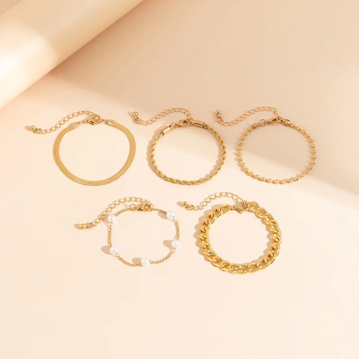 4pcs Set Imitation Pearl Chain Beaded Bracelet for Women New Temperament Gold Color Stainless Steel Bangle Jewelry Accessories 4pcs Set Imitation Pearl Chain Beaded Bracelet for Women New Temperament Gold Color Stainless Steel Bangle Jewelry Accessories