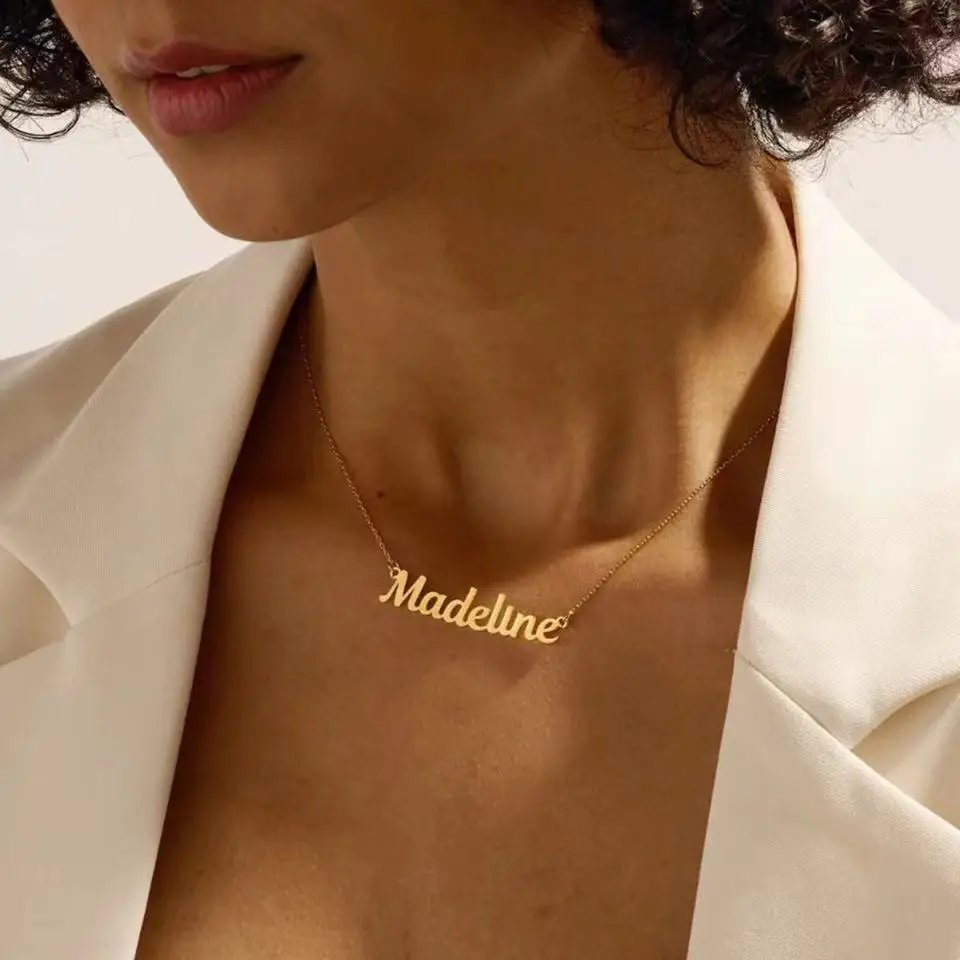 Customized Name Letter Necklace Personalized Stainless Steel Simple Pendant Clavicle Chain Women's Jewelry Valentine's Day Gift Customized Name Letter Necklace Personalized Stainless Steel Simple Pendant Clavicle Chain Women's Jewelry Valentine's Day Gift