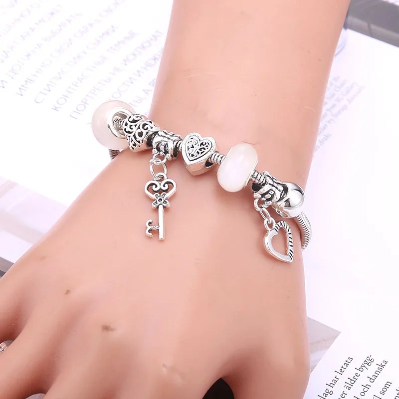 Charm Bracelet & Bangles Jewelry white butterfly Crown Beads Bracelets Brands Bracelets Fit Women Girl Friendship Gift Charm Bracelet & Bangles Jewelry white butterfly Crown Beads Bracelets Brands Bracelets Fit Women Girl Friendship Gift