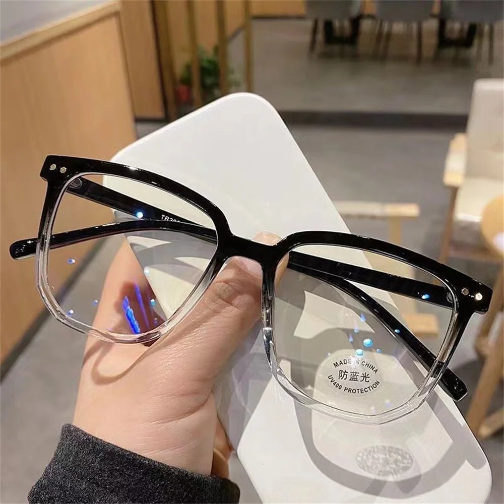 Large Square Frame Anti-Blue Light Glasses Fashion Retro Men Women Computer Gaming Eye Protection Classic Plain Glass Spectacles Large Square Frame Anti-Blue Light Glasses Fashion Retro Men Women Computer Gaming Eye Protection Classic Plain Glass Spectacles