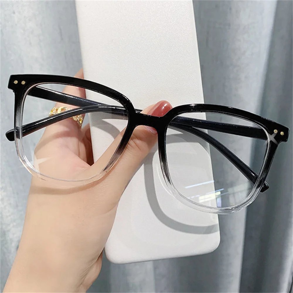 Large Square Frame Anti-Blue Light Glasses Fashion Retro Men Women Computer Gaming Eye Protection Classic Plain Glass Spectacles Large Square Frame Anti-Blue Light Glasses Fashion Retro Men Women Computer Gaming Eye Protection Classic Plain Glass Spectacles