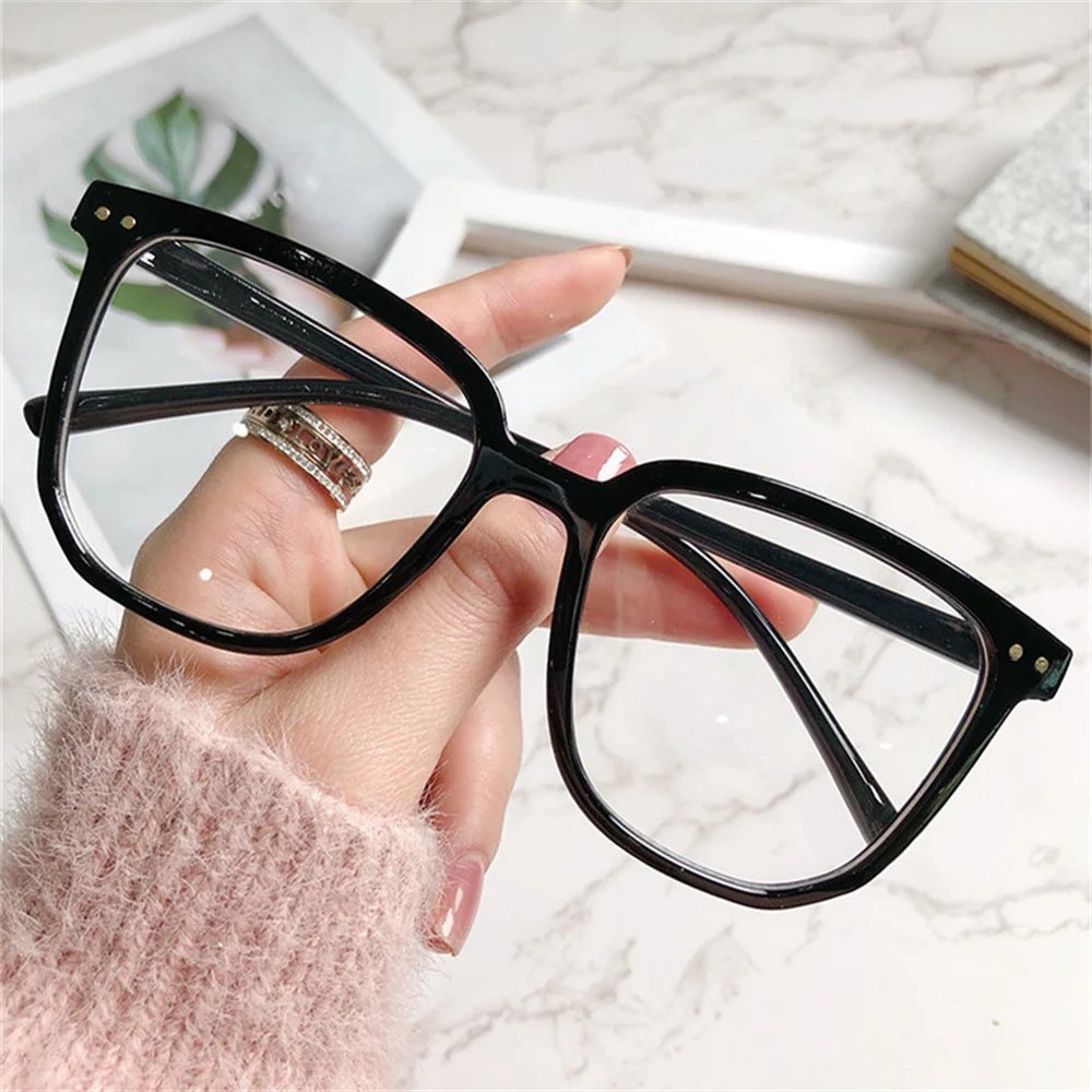 Large Square Frame Anti-Blue Light Glasses Fashion Retro Men Women Computer Gaming Eye Protection Classic Plain Glass Spectacles Large Square Frame Anti-Blue Light Glasses Fashion Retro Men Women Computer Gaming Eye Protection Classic Plain Glass Spectacles