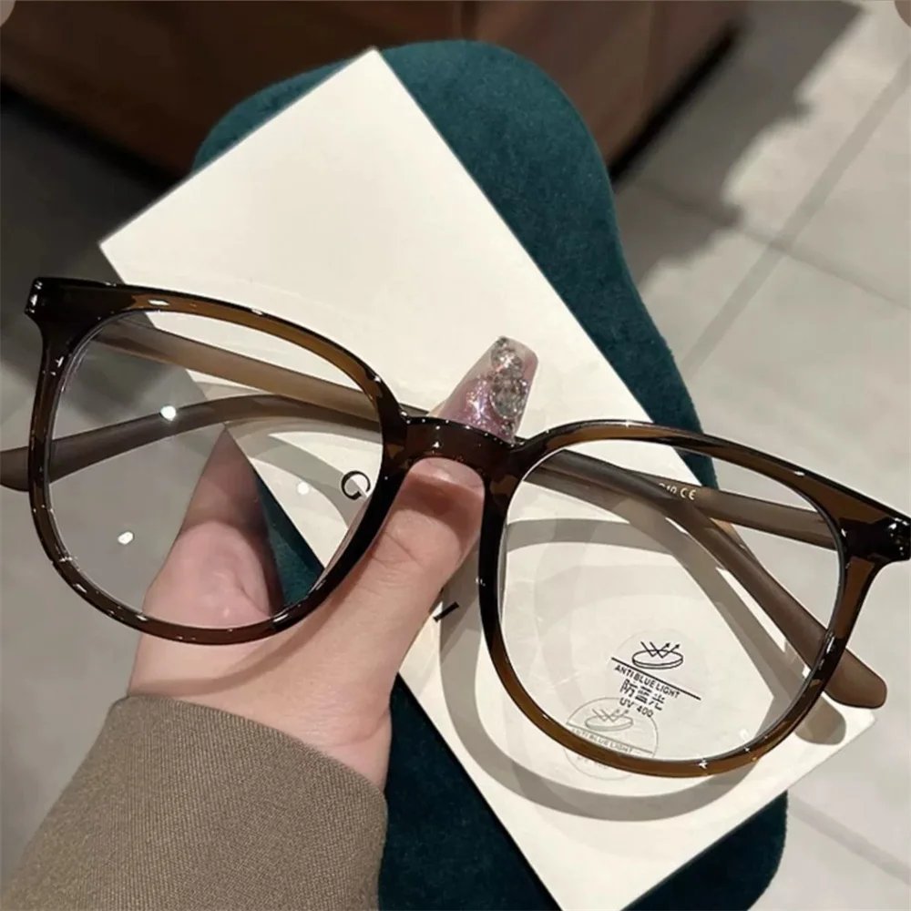 Fashion Anti-blue Light Glasses for Men Women Casual Retro Ultra-light Transparent Big Frame Computer Reading Flat Glasses Fashion Anti-blue Light Glasses for Men Women Casual Retro Ultra-light Transparent Big Frame Computer Reading Flat Glasses
