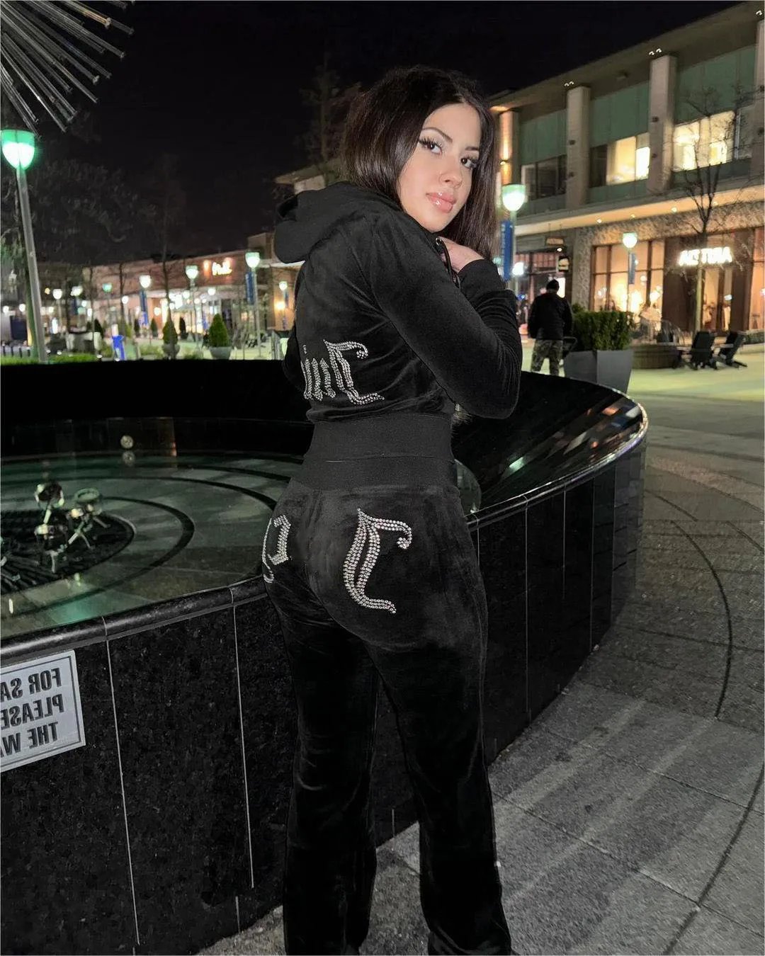 Diamond Letter Hoodie Velvet Tracksuit 2-Piece Set Rhinestone Zipper Crop Top+High Waist Jogging Sports Pants 2PCS Velour Sets Diamond Letter Hoodie Velvet Tracksuit 2-Piece Set Rhinestone Zipper Crop Top+High Waist Jogging Sports Pants 2PCS Velour Sets