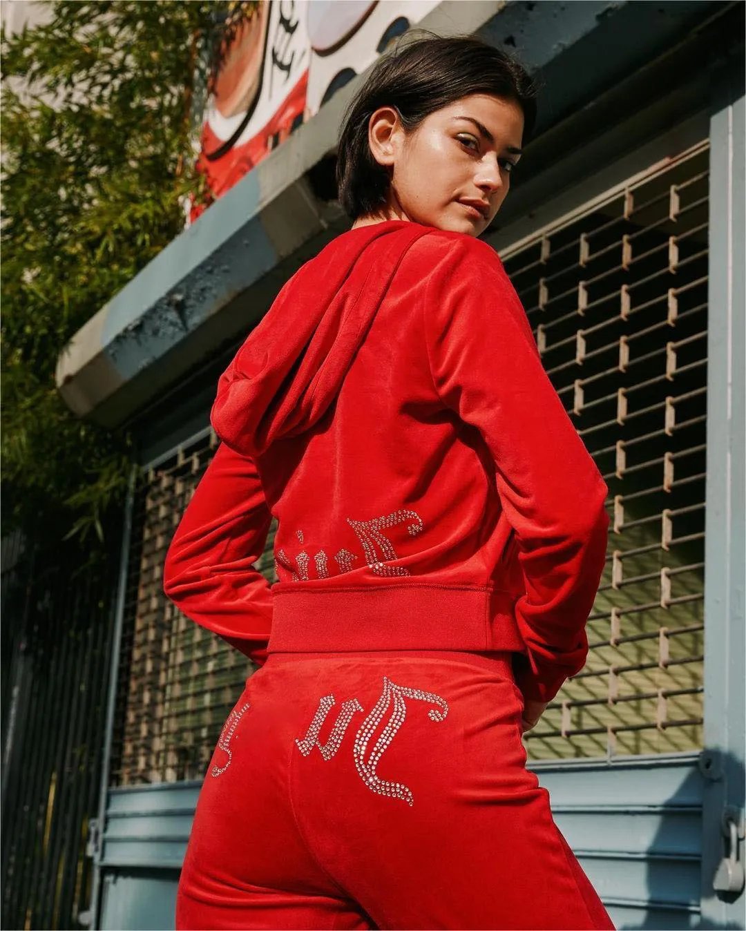Diamond Letter Hoodie Velvet Tracksuit 2-Piece Set Rhinestone Zipper Crop Top+High Waist Jogging Sports Pants 2PCS Velour Sets Diamond Letter Hoodie Velvet Tracksuit 2-Piece Set Rhinestone Zipper Crop Top+High Waist Jogging Sports Pants 2PCS Velour Sets
