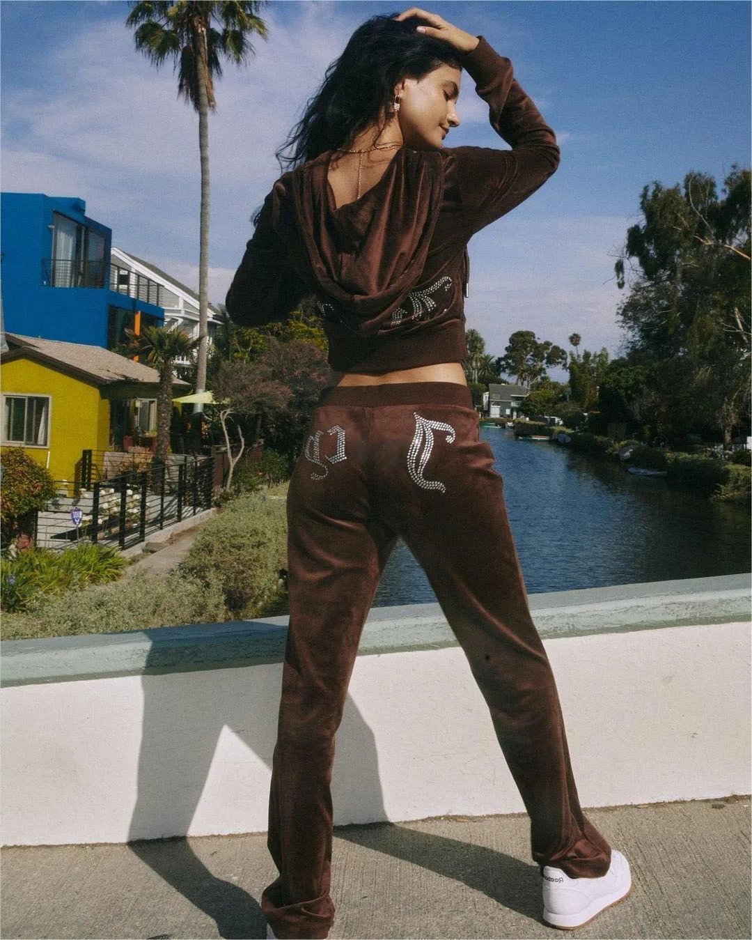 Diamond Letter Hoodie Velvet Tracksuit 2-Piece Set Rhinestone Zipper Crop Top+High Waist Jogging Sports Pants 2PCS Velour Sets Diamond Letter Hoodie Velvet Tracksuit 2-Piece Set Rhinestone Zipper Crop Top+High Waist Jogging Sports Pants 2PCS Velour Sets