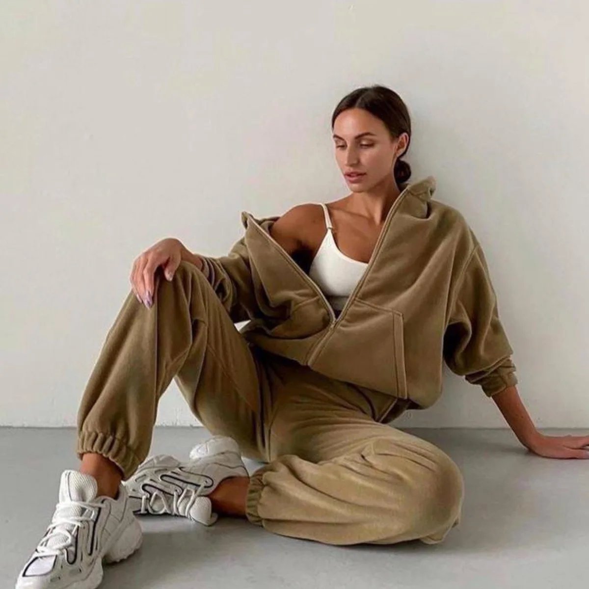 2022 Casual Women Fleece Hoodie Two Piece Sets Hooded Zipper Outerwear And Harem Pant Suit Winter Fashion Streetwear Tracksuit