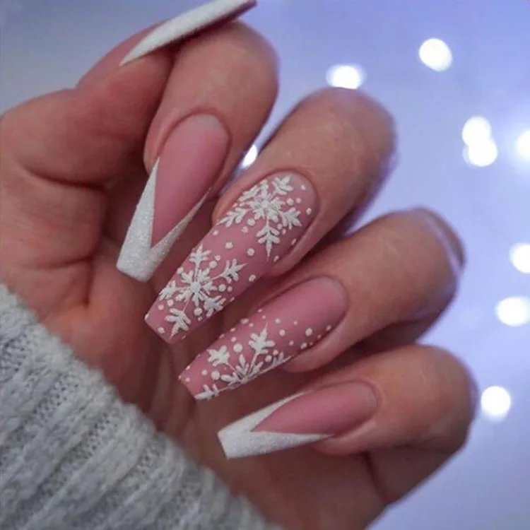 Christmas Press on False Nails Snow Print Fashion Tip Fake Nail 24 Pcs/Set Women Stick on Nail Art Acrylic Red & White Nails