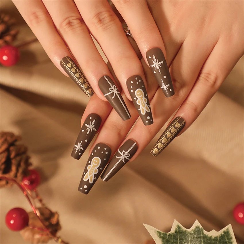 24Ps/Set Christmas Series Wearing False Nails Christmas Tree Hat Bell Design Almond Fake Nails Art Full Cover Stick on Nails tip
