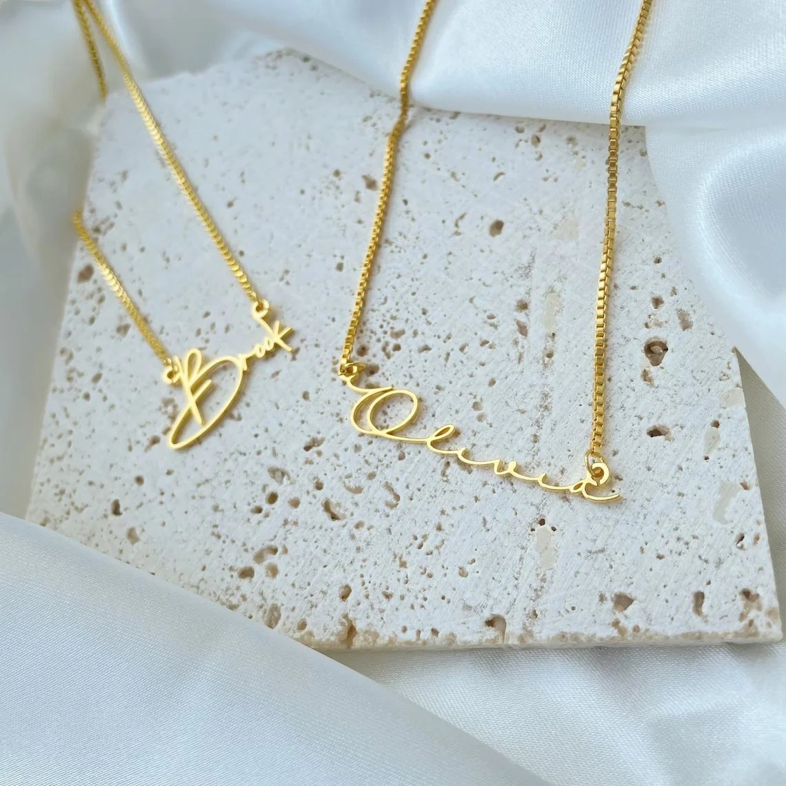 Personalised Gold Name Necklace with Box Chain Custom Name Necklace Handmade Jewelry Personalised Birthday Gift for Her Mom