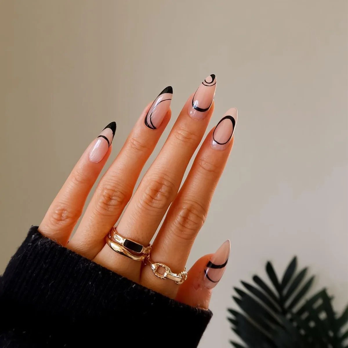 24Pcs False Nails French Manicure Professional Reusable Adhesive Nails For Girls With Design To Stick Gel Red False Nails Tips 24Pcs False Nails French Manicure Professional Reusable Adhesive Nails For Girls With Design To Stick Gel Red False Nails Tips