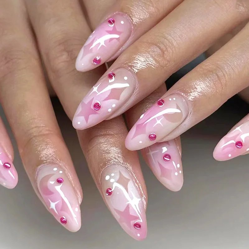 24Pcs Red Heart Nails Fake Wearable Long Almond False Nails Art Acrylic Press on Nails Full Coverage Removable French Fake Nail