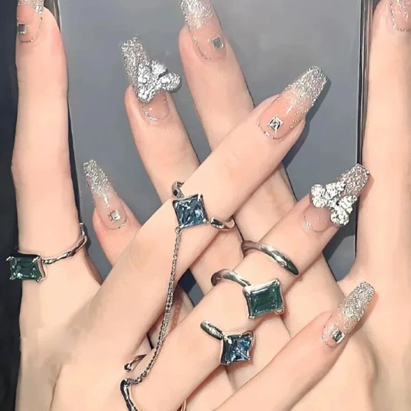 50/60Pcs/lot 3D Butterfly Alloy Nail Charms Bow-knot Design Jewelry Luxury Gold Silver Hollow Nail Art Decoration Accessory Bulk