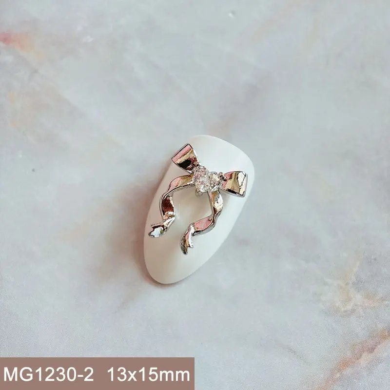 10pcs Xmas Christmas Tree Rotating Snowflakes Zircon Nail Art Manicure Nails Accessories DIY Nail Decorations Supplies Charms 10pcs Xmas Christmas Tree Rotating Snowflakes Zircon Nail Art Manicure Nails Accessories DIY Nail Decorations Supplies Charms