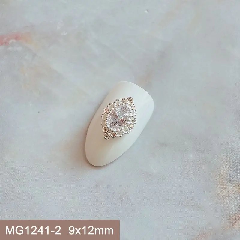 10pcs Xmas Christmas Tree Rotating Snowflakes Zircon Nail Art Manicure Nails Accessories DIY Nail Decorations Supplies Charms 10pcs Xmas Christmas Tree Rotating Snowflakes Zircon Nail Art Manicure Nails Accessories DIY Nail Decorations Supplies Charms